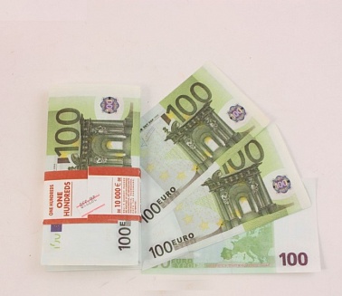 Купюра 100 евро 1 шт