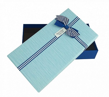 Коробка прямоугольная "Классика" голубой с лентой и бантом 22*12*4,5см